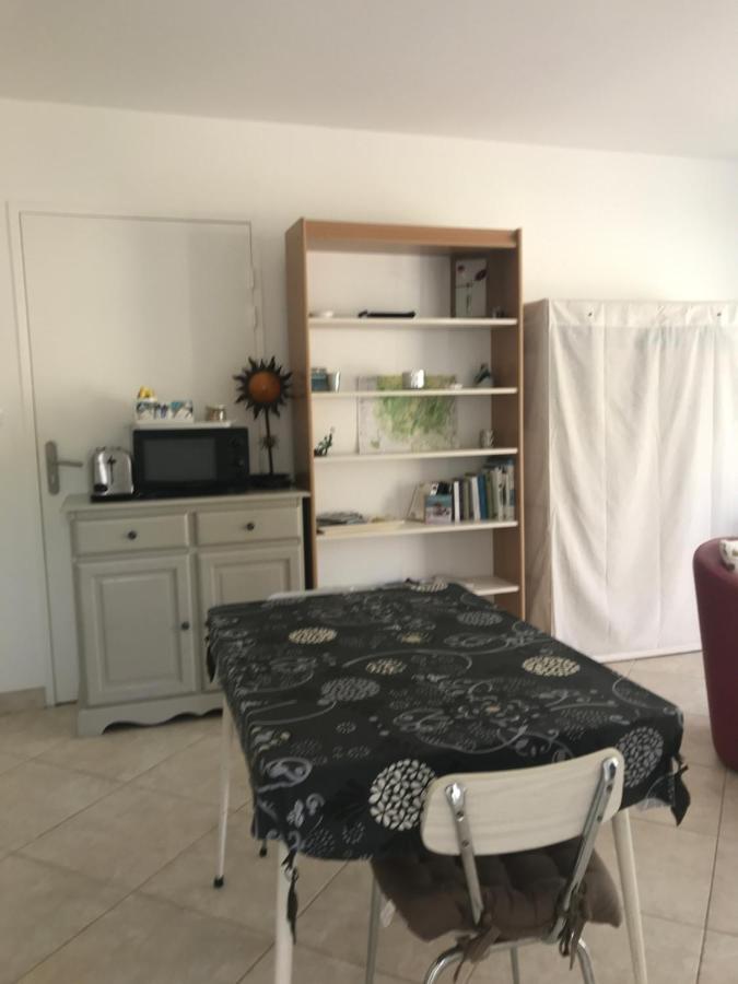 Studio Neuf Climatise Les Fumades-Les Bains Exterior foto